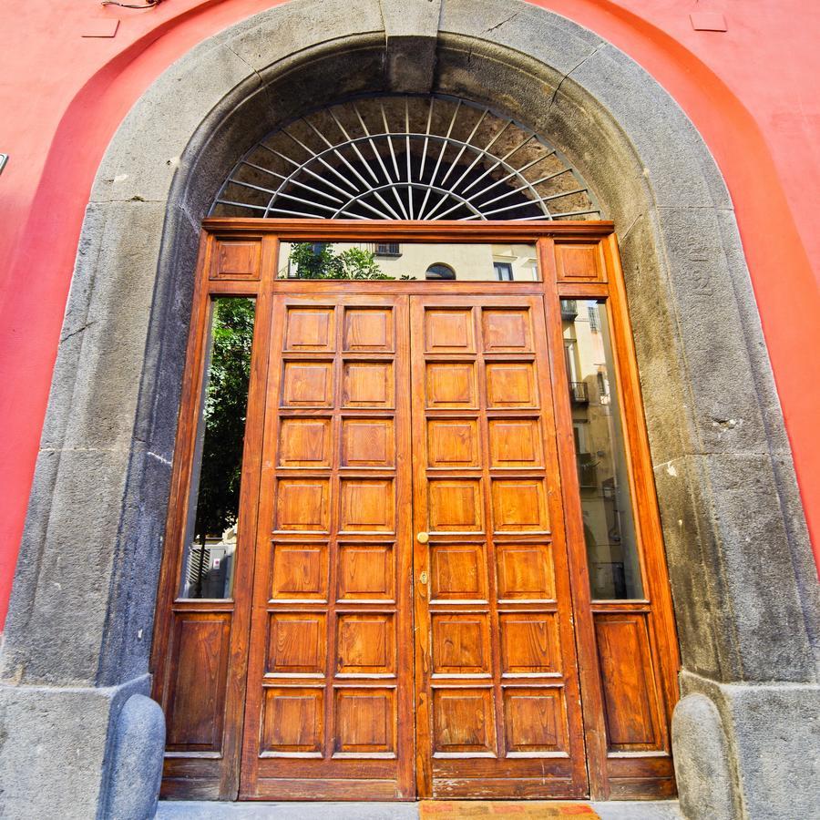Bed And Travel Apartment Dogana Regia 15 Salerno Dış mekan fotoğraf
